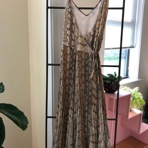 Wilfred Beune dress